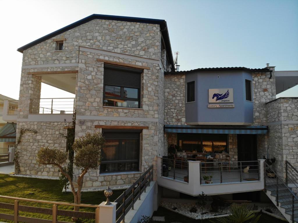 Pegasus Sea View Luxury Apartments Vrasná المظهر الخارجي الصورة