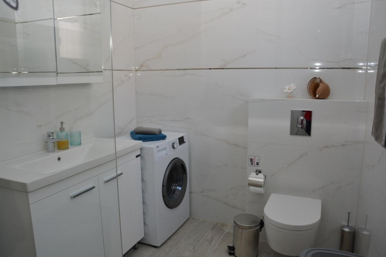 Pegasus Sea View Luxury Apartments Vrasná المظهر الخارجي الصورة